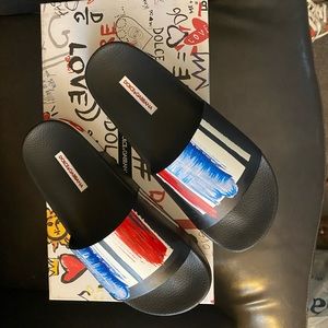 Dolce & Gabbana pool slides
